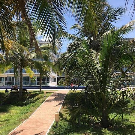 Trincomalee Ocean Front Condos 외부 사진